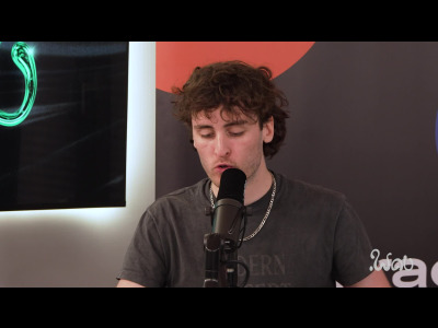 Staro - null - carac - TV Suisse en direct et en replay