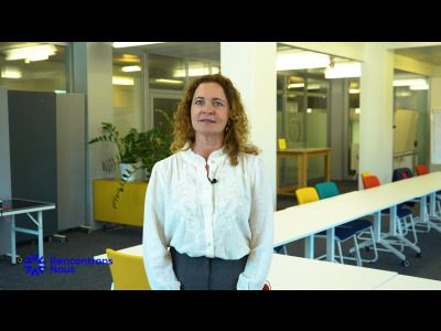 Stéphanie Grivet - null - carac - TV Suisse en direct et en replay