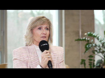 Paola Möhl Pignatelli, Directrice de la fondation Planètes Enfants Malades - null - carac - TV Suisse en direct et en replay