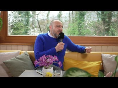 Antoine Toyon, La Maison Creative Direction - null - carac - TV Suisse en direct et en replay